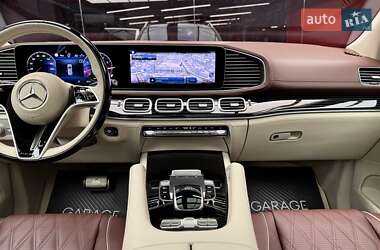 Внедорожник / Кроссовер Mercedes-Benz Maybach 2024 в 