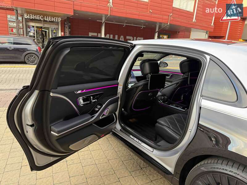Седан Mercedes-Benz Maybach 2021 в Львові