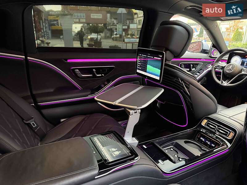 Седан Mercedes-Benz Maybach 2021 в Львові