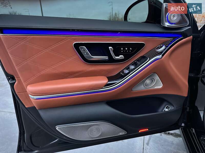 Седан Mercedes-Benz Maybach 2022 в Киеве