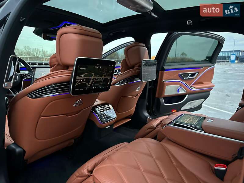 Седан Mercedes-Benz Maybach 2022 в Киеве
