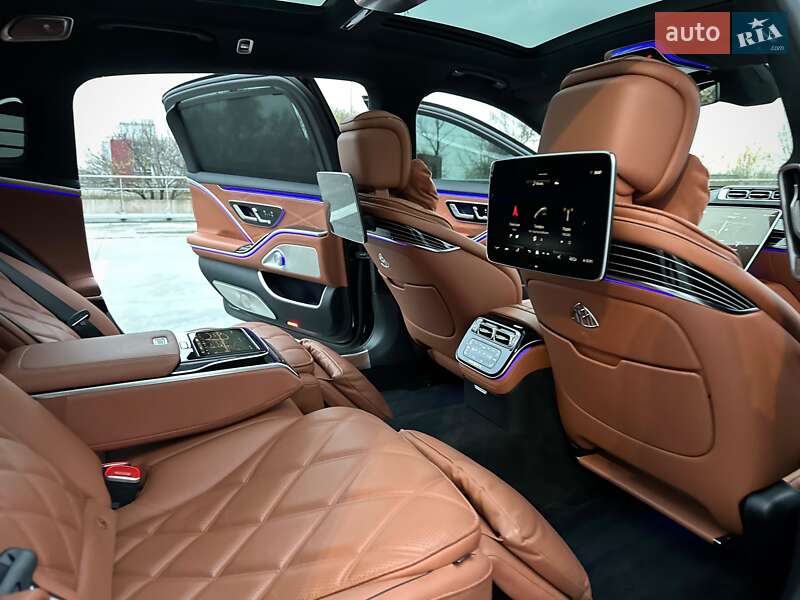 Седан Mercedes-Benz Maybach 2022 в Киеве