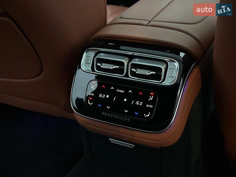 Седан Mercedes-Benz Maybach 2022 в Киеве