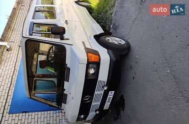 Минивэн Mercedes-Benz MB-Class 1990 в 