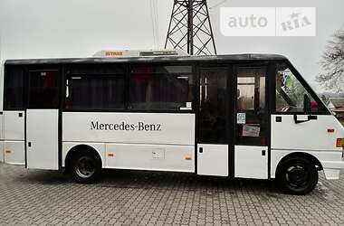 Туристичний / Міжміський автобус Mercedes-Benz MB-Class 1994 в 