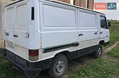 Микроавтобус Mercedes-Benz MB-Class 1993 в 