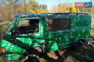 Вантажопасажирський фургон Mercedes-Benz MB-Class 1991 в 