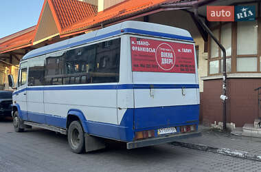 Туристичний / Міжміський автобус Mercedes-Benz MB-Class 1995 в Івано-Франківську