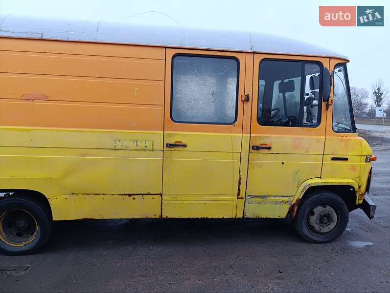 Другие автобусы Mercedes-Benz MB-Class 1988 в Харькове