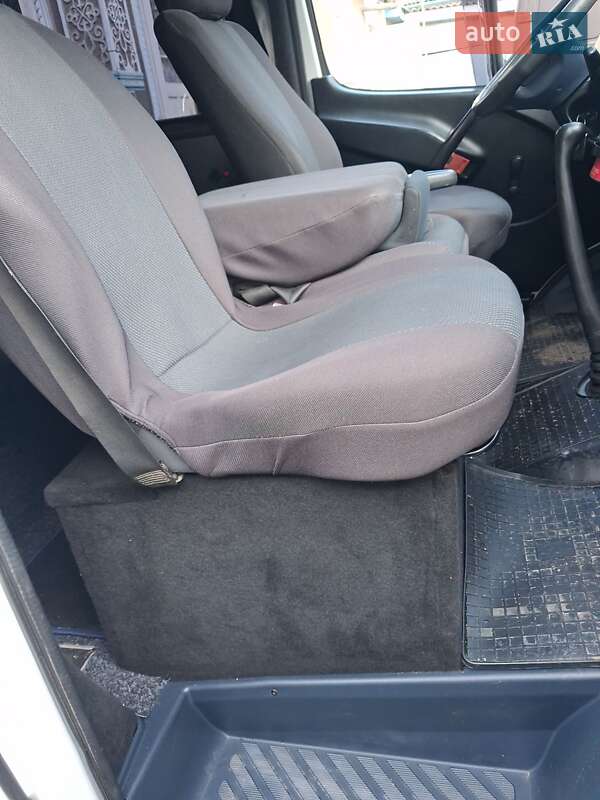 Минивэн Mercedes-Benz MB-Class 1998 в Черновцах фото 28 Минивэн Mercedes-Benz MB-Class 1998 в Черновцах