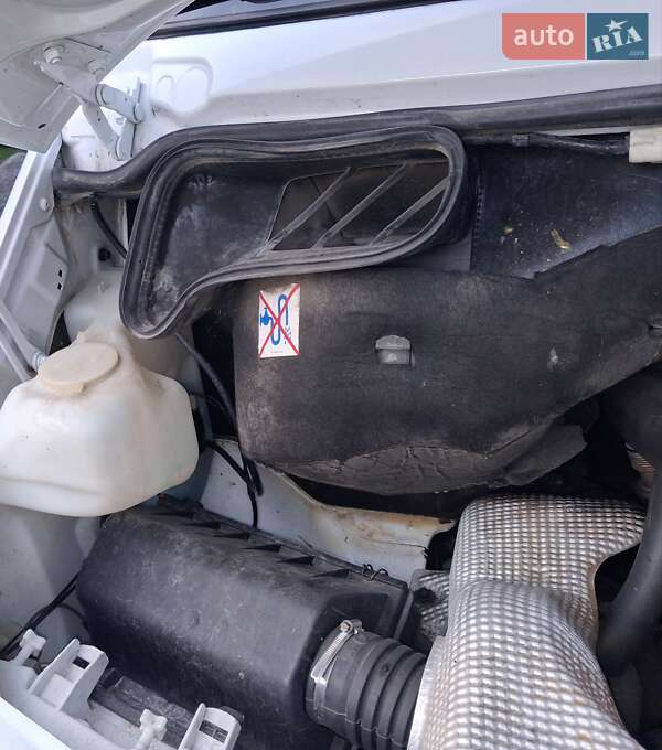 Минивэн Mercedes-Benz MB-Class 1998 в Черновцах фото 47 Минивэн Mercedes-Benz MB-Class 1998 в Черновцах