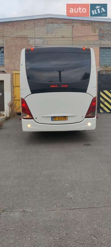 Туристичний / Міжміський автобус Mercedes-Benz MCV 2012 в Харкові