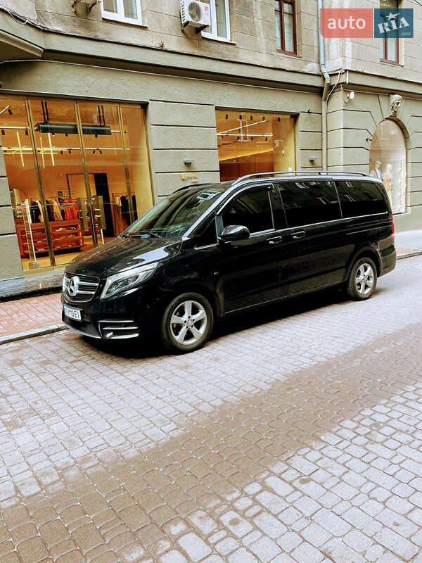 Минивэн Mercedes-Benz Metris 2015 в Борисполе