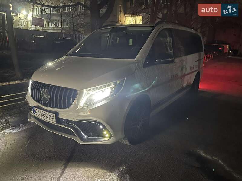 Mercedes-Benz Metris 2016