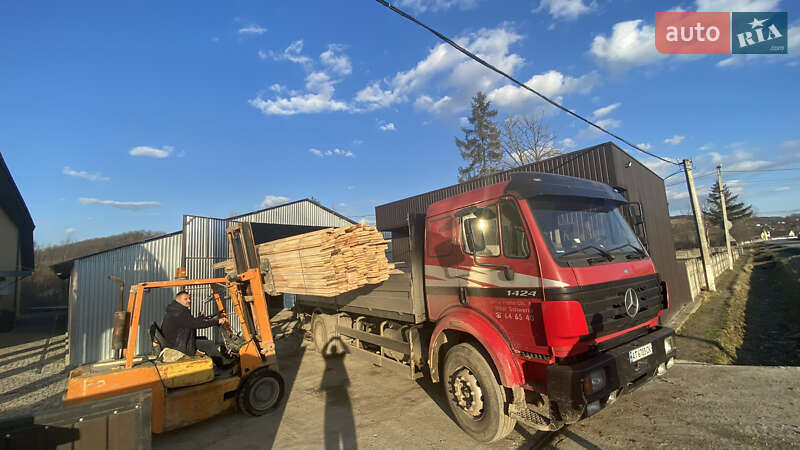 Борт Mercedes-Benz MK-Series 1997 в Черновцах