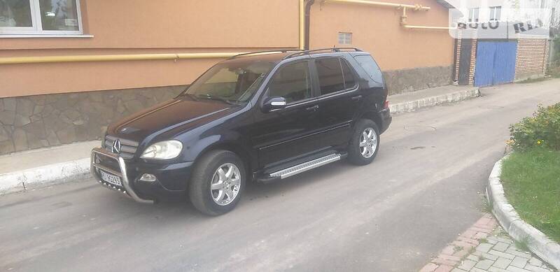 Mercedes-Benz ML 270