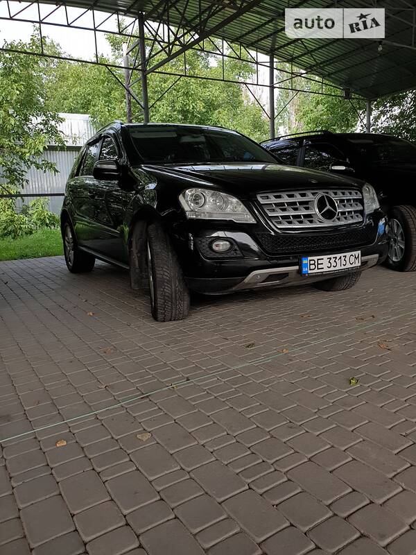 Mercedes-Benz ML 350