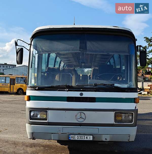 Туристический / Междугородний автобус Mercedes-Benz O 303 1987 в Днепре