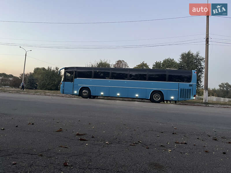 Туристический / Междугородний автобус Mercedes-Benz O 303 1985 в Кривом Роге
