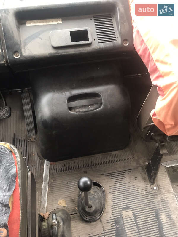 Другие автобусы Mercedes-Benz O 309 1982 в Чернигове