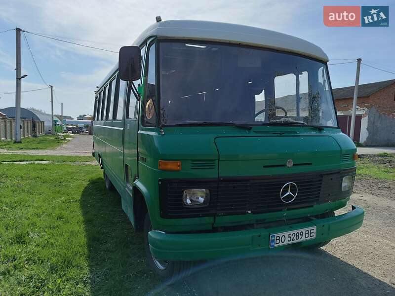 Мікроавтобус Mercedes-Benz O 309 1983 в Борщеві