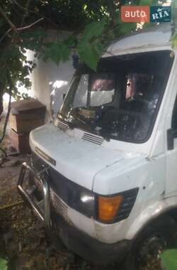 Микроавтобус Mercedes-Benz O 325 1991 в 