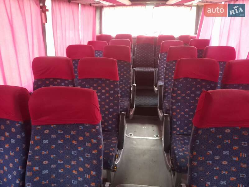Туристический / Междугородний автобус Mercedes-Benz O 340 1994 в Черновцах