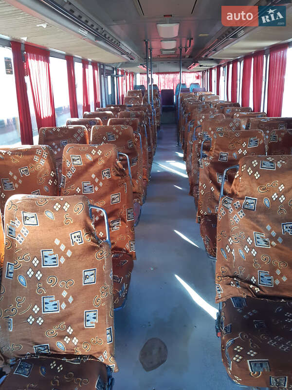 Пригородный автобус Mercedes-Benz O 407 1998 в Дрогобыче