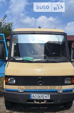 Микроавтобус Mercedes-Benz O 408 1995 в Тячеве