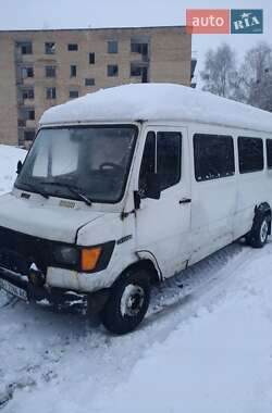 Пригородный автобус Mercedes-Benz O 408 1995 в Киеве