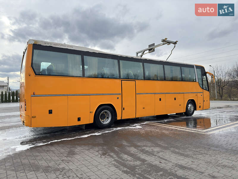 Туристический / Междугородний автобус Mercedes-Benz OH-Series 1995 в Ивано-Франковске