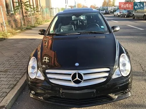 Mercedes-Benz R-Class