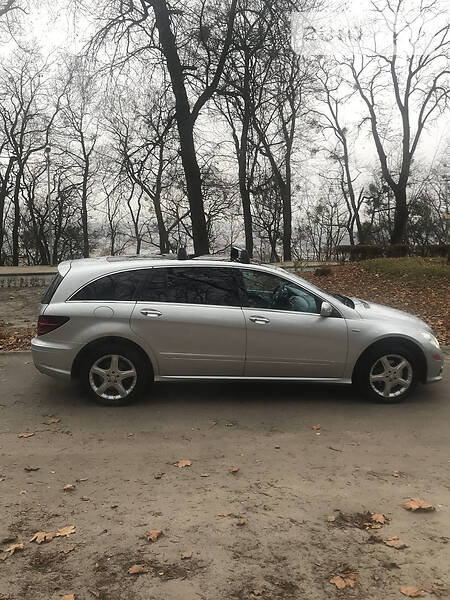 Универсал Mercedes-Benz R-Class 2010 в Львове