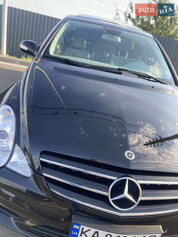Универсал Mercedes-Benz R-Class 2010 в Киеве