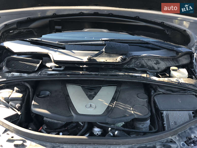 Универсал Mercedes-Benz R-Class 2008 в Иваничах