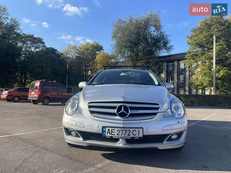 Мінівен Mercedes-Benz R-Class 2007 в Кам'янському