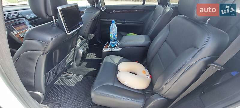 Универсал Mercedes-Benz R-Class 2010 в Житомире