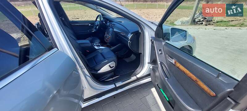 Универсал Mercedes-Benz R-Class 2010 в Житомире