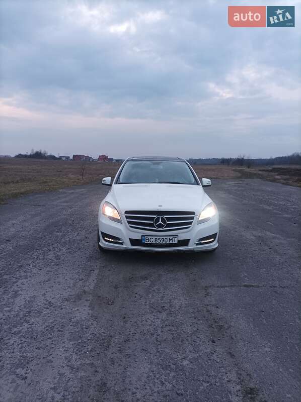 Mercedes-Benz R-Class 2011