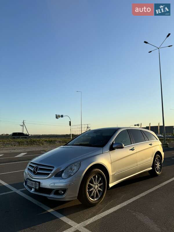 Универсал Mercedes-Benz R-Class 2005 в Яворове