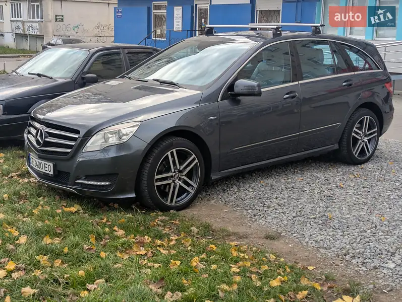 Mercedes-Benz R-Class