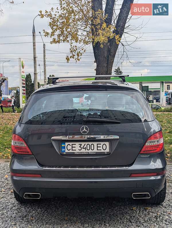 Универсал Mercedes-Benz R-Class 2011 в Черновцах