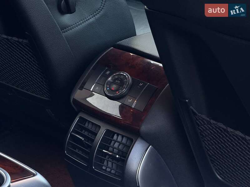 Универсал Mercedes-Benz R-Class 2006 в Черновцах