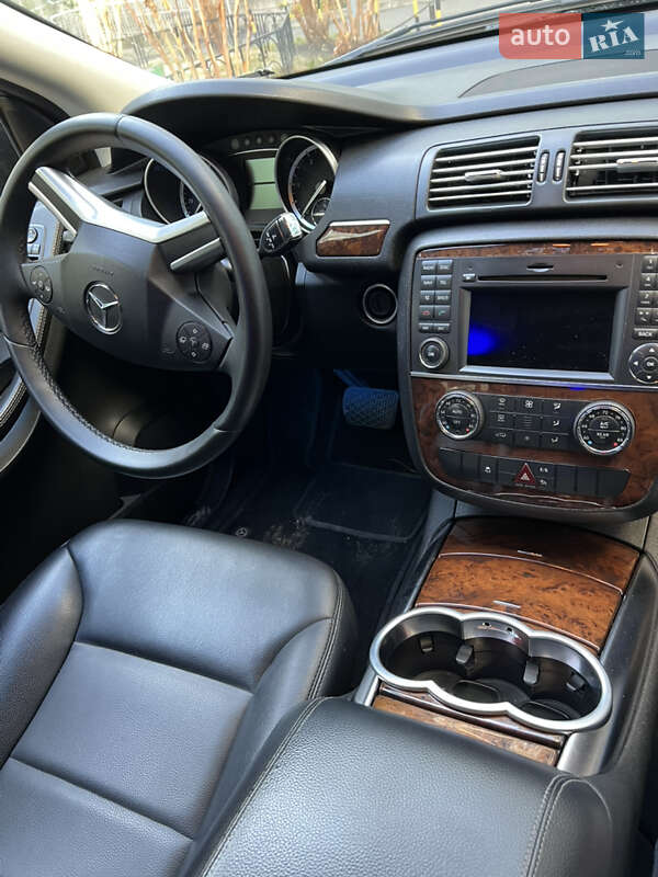 Универсал Mercedes-Benz R-Class 2012 в Киеве фото 7 Универсал Mercedes-Benz R-Class 2012 в Киеве