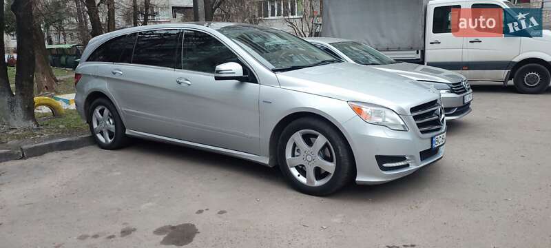 Универсал Mercedes-Benz R-Class 2011 в Львове