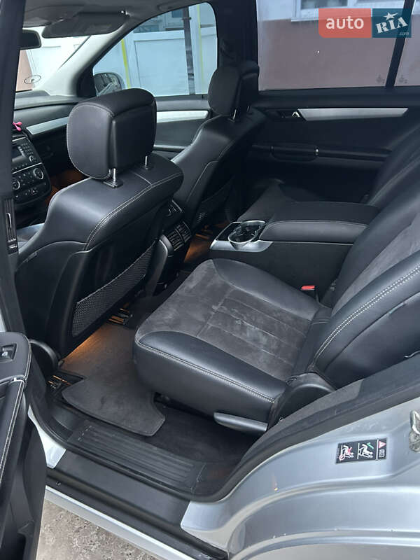 Универсал Mercedes-Benz R-Class 2005 в Ромнах