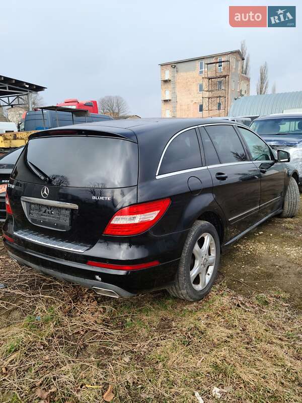 Универсал Mercedes-Benz R-Class 2011 в Городке