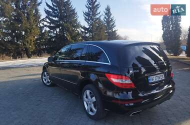 Універсал Mercedes-Benz R-Class 2012 в 