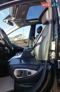 Універсал Mercedes-Benz R-Class 2012 в 