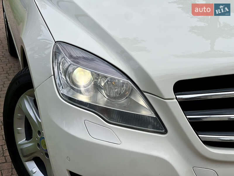 Минивэн Mercedes-Benz R-Class 2011 в Киеве